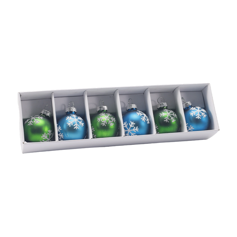 Magnum Glass Nativitatis Ball Ornament Set